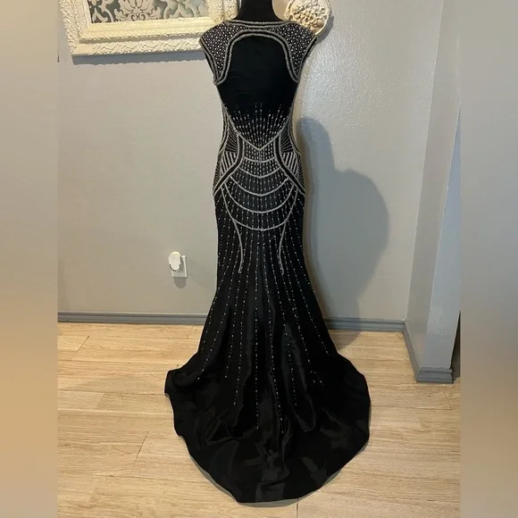Rachel Allan Black Evening Gown - Picture 9 of 13